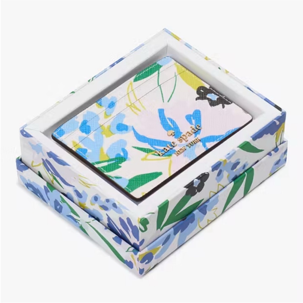 Kate Spade Madison in box